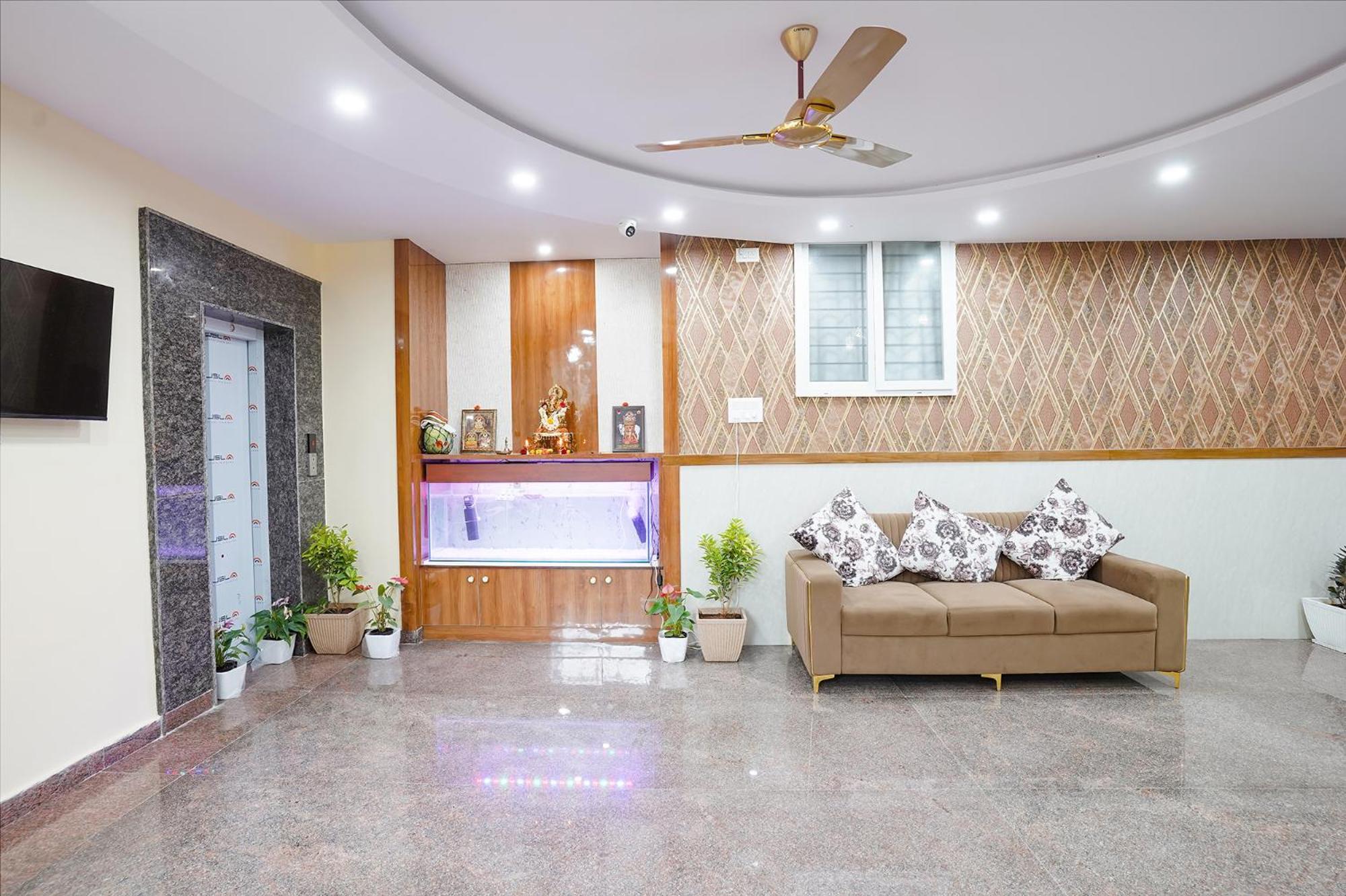 Fabhotel Platinum Palace - Nr Magadi Main Road Бангалор Экстерьер фото