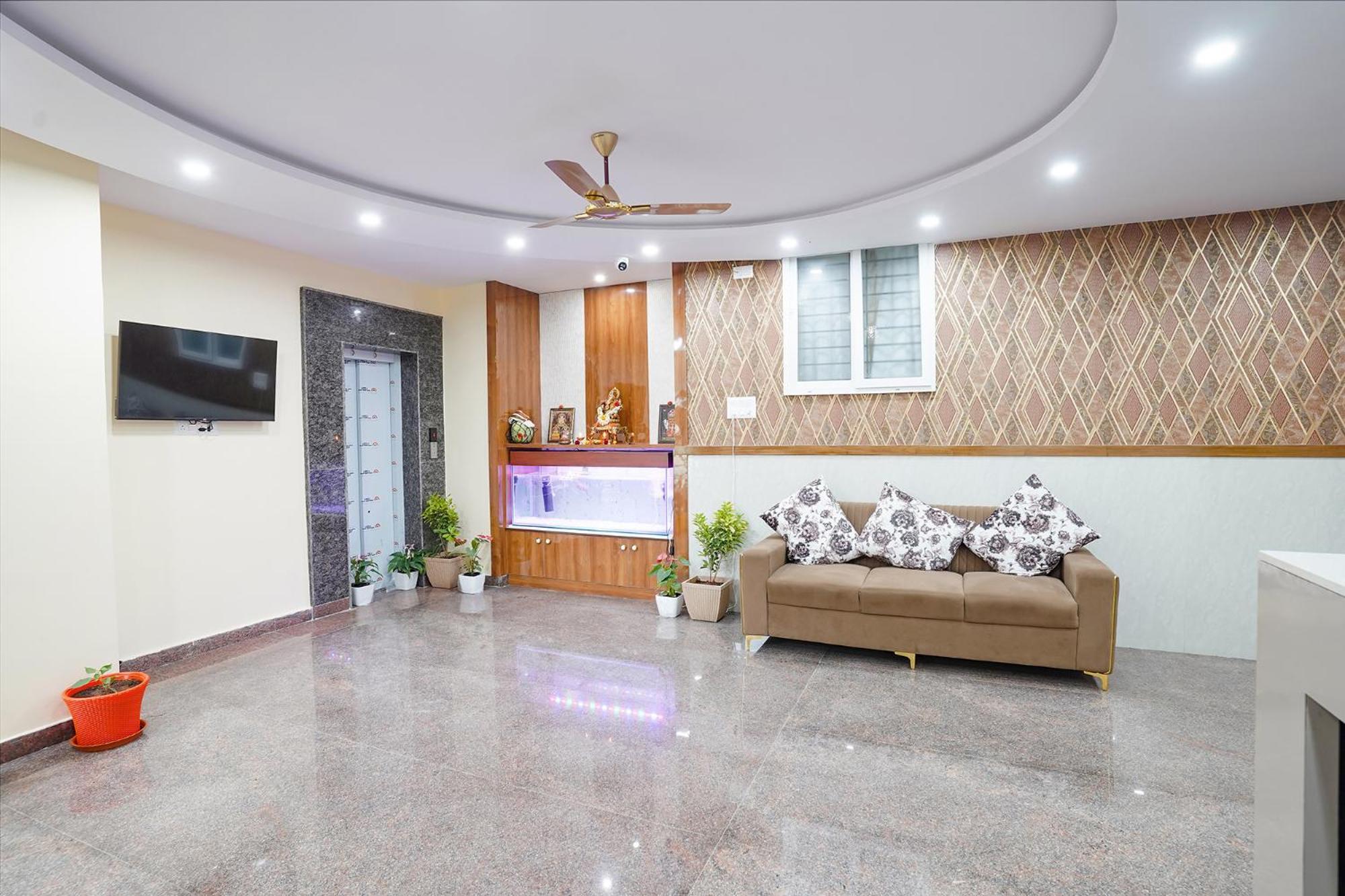 Fabhotel Platinum Palace - Nr Magadi Main Road Бангалор Экстерьер фото